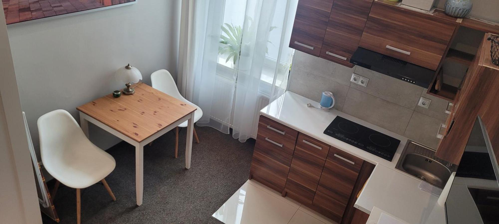 Cozy 4a * Krakov